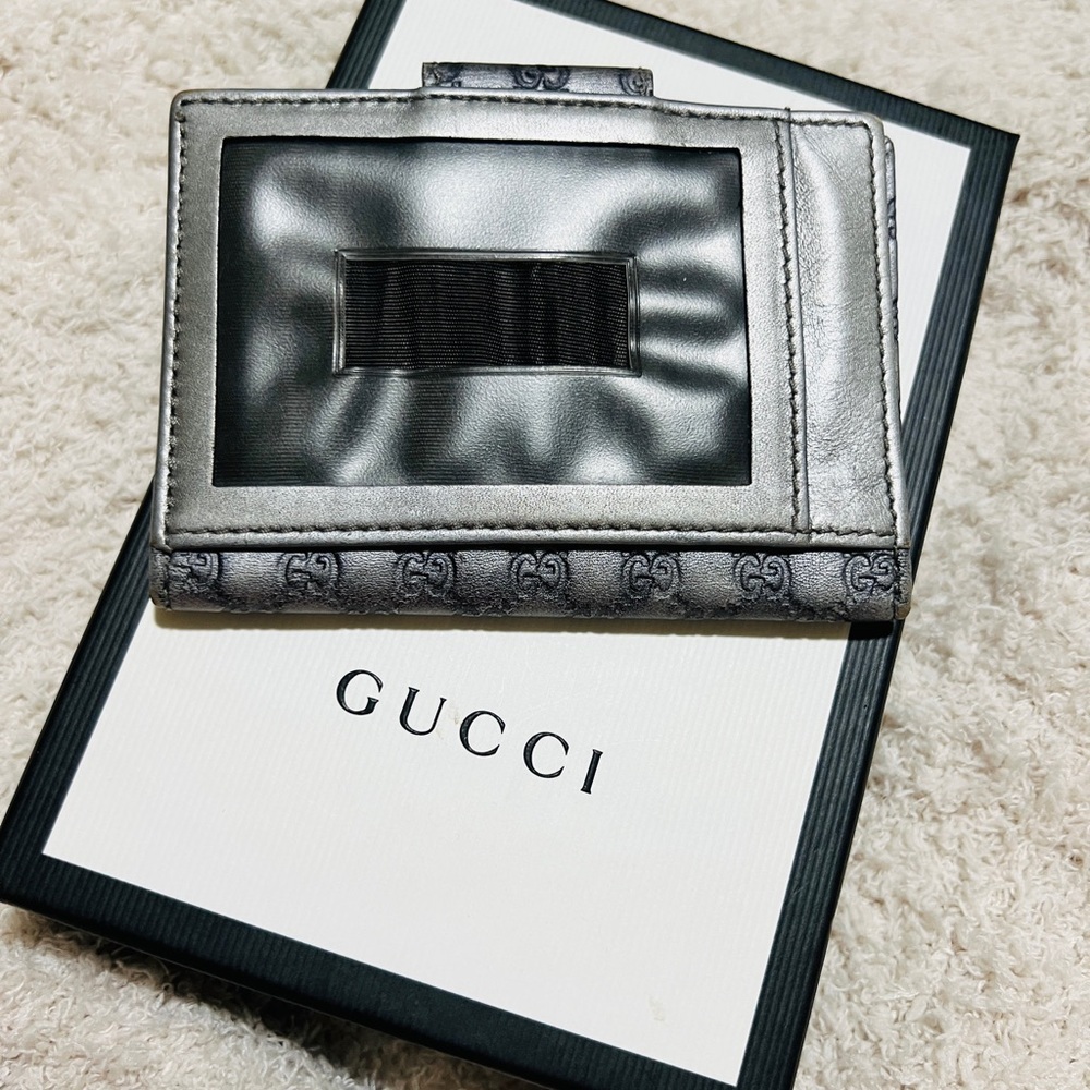 Authentic Gucci platinum Card Holder wallet - Picture 3 of 5